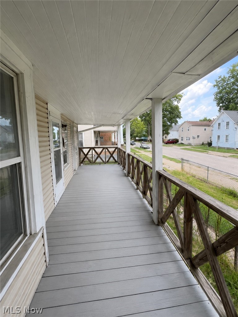 2092 W 95th Street Cleveland OH 44102