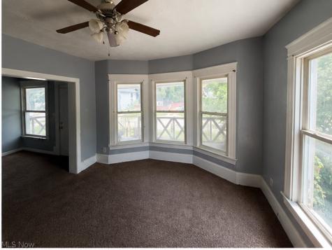 2092 W 95th Street Cleveland OH 44102