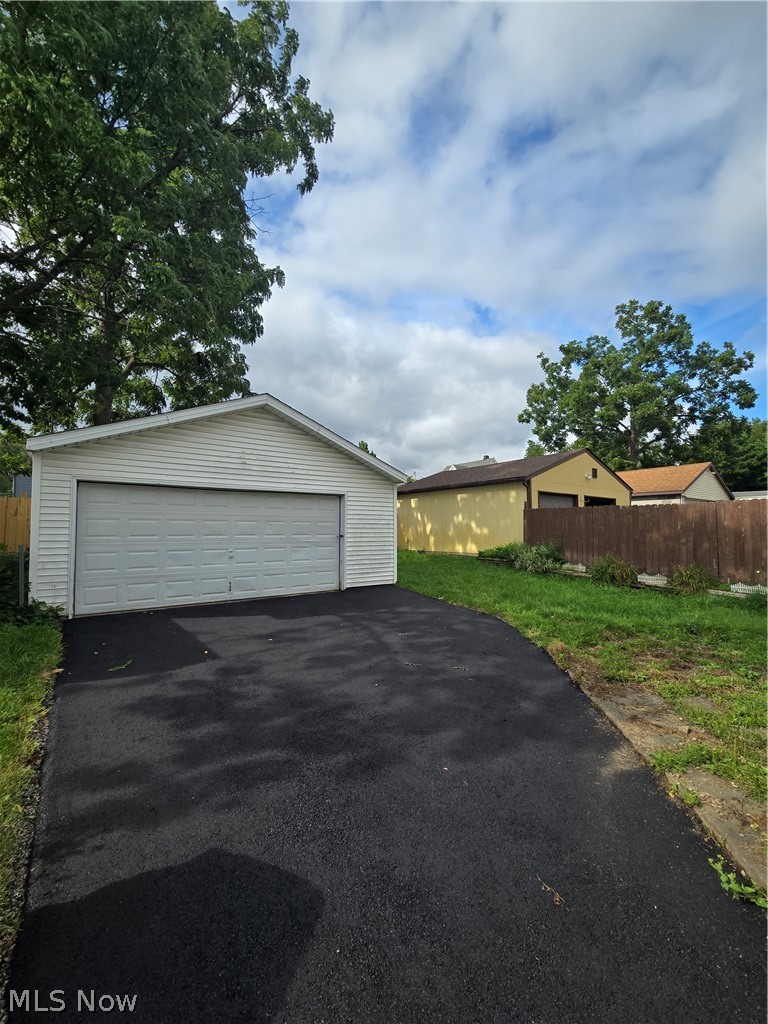4427 Woburn Avenue Old Brooklyn OH 44109