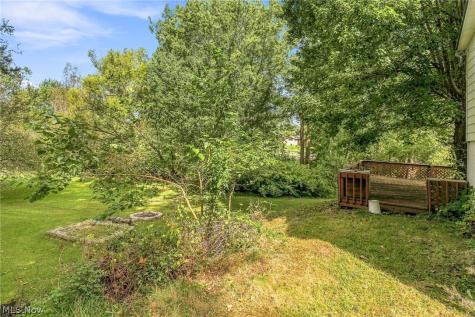 277 Devinney Avenue Louisville OH 44641