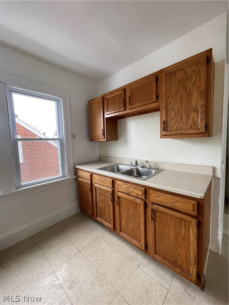 11219 Langton Avenue Garfield Heights OH 44125