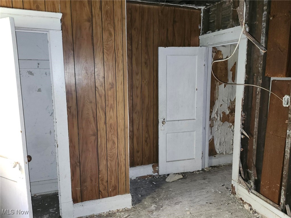 12501 Locke Avenue Cleveland OH 44108