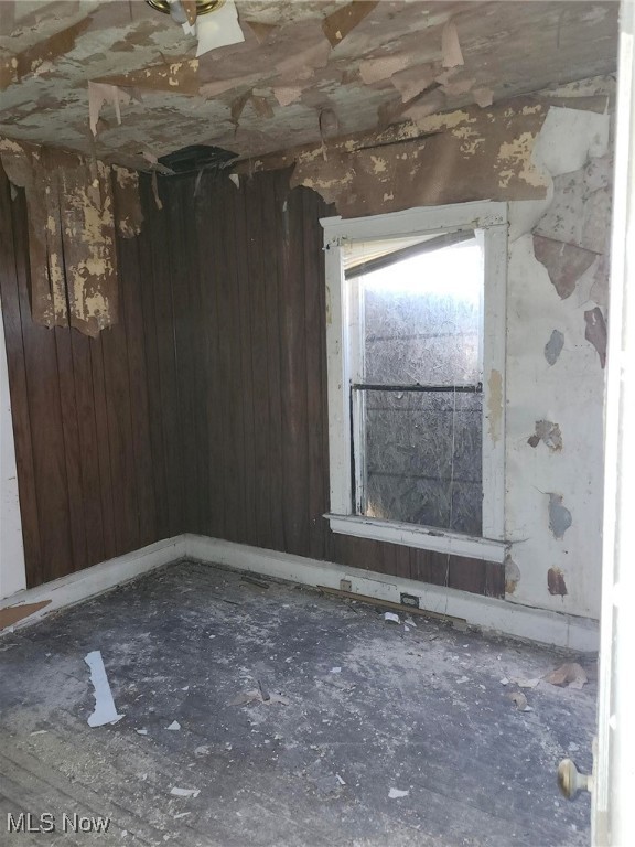 12501 Locke Avenue Cleveland OH 44108