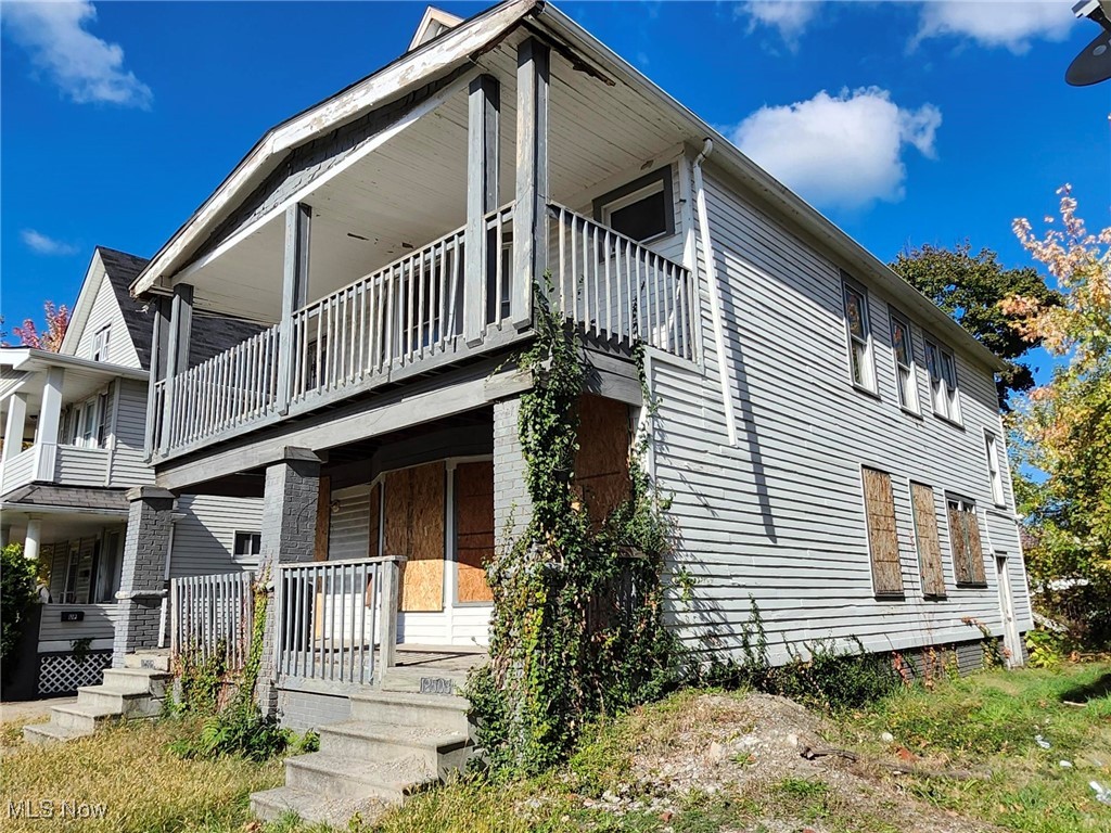 12501 Locke Avenue Cleveland OH 44108