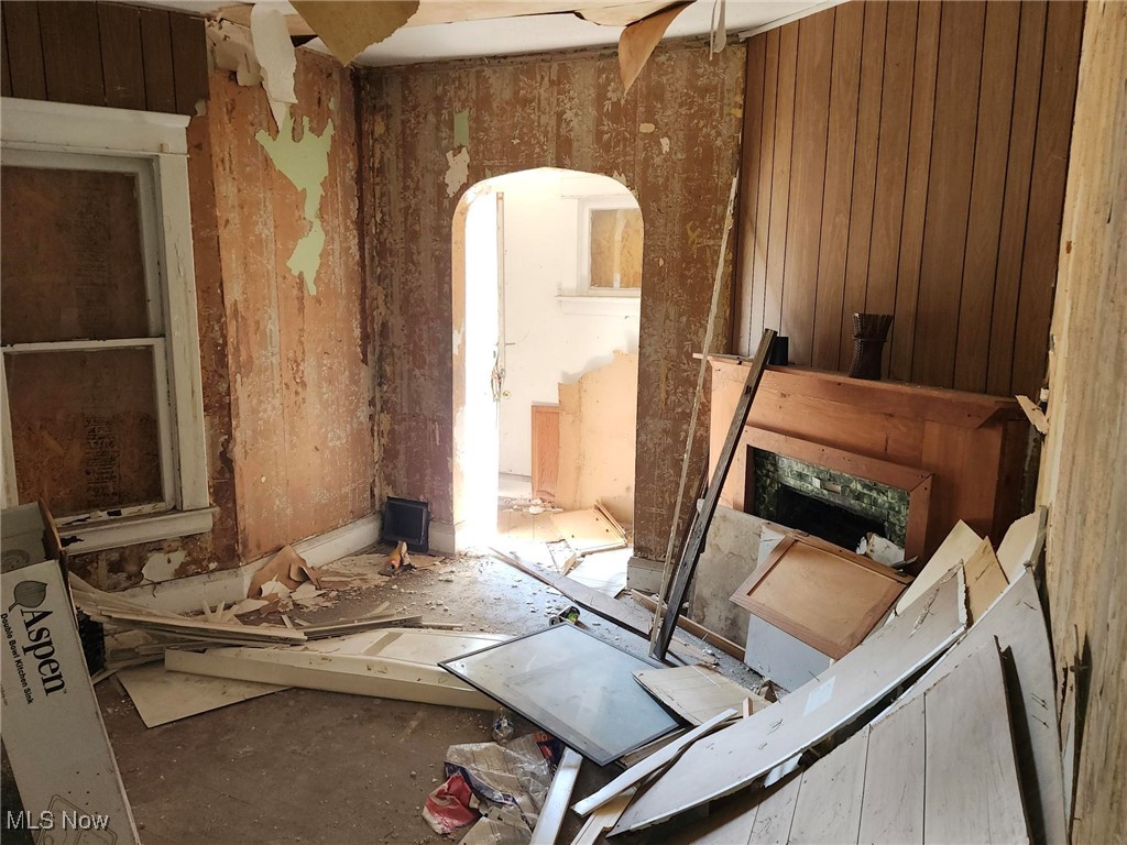 12501 Locke Avenue Cleveland OH 44108