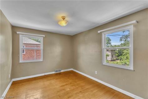 14326 Lakewood Heights Boulevard Lakewood OH 44107