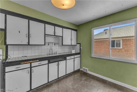 14326 Lakewood Heights Boulevard Lakewood OH 44107
