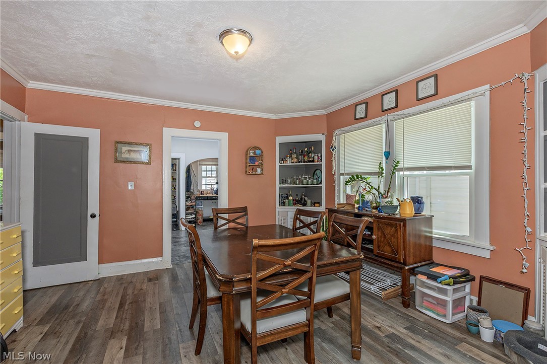 3571 Strathavon Road Shaker Heights OH 44120