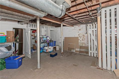 3571 Strathavon Road Shaker Heights OH 44120