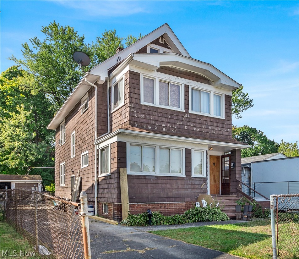 13410 Kelso Avenue Cleveland OH 44110