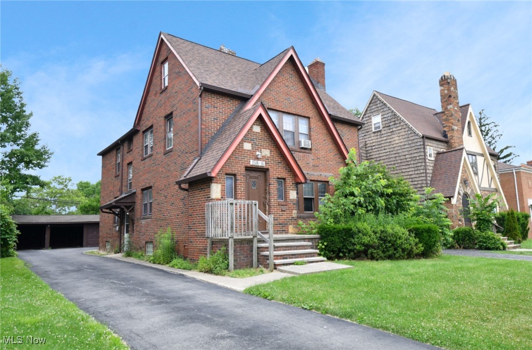 1514 Genesee Road South Euclid OH 44121