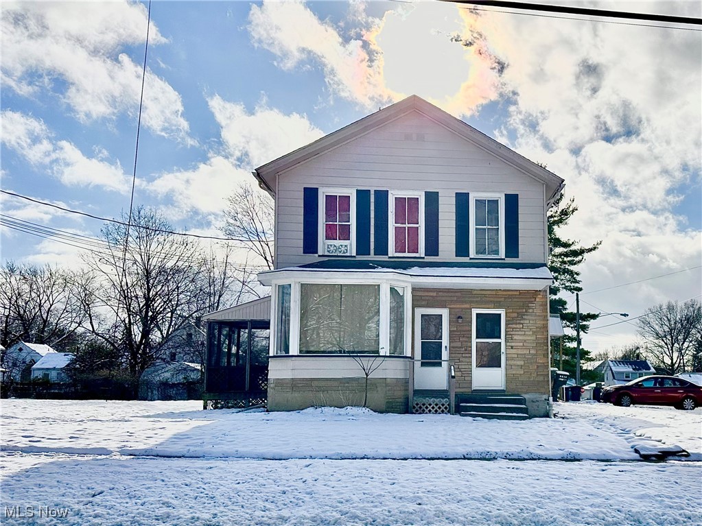1132 Woodland Avenue NE Warren OH 44483