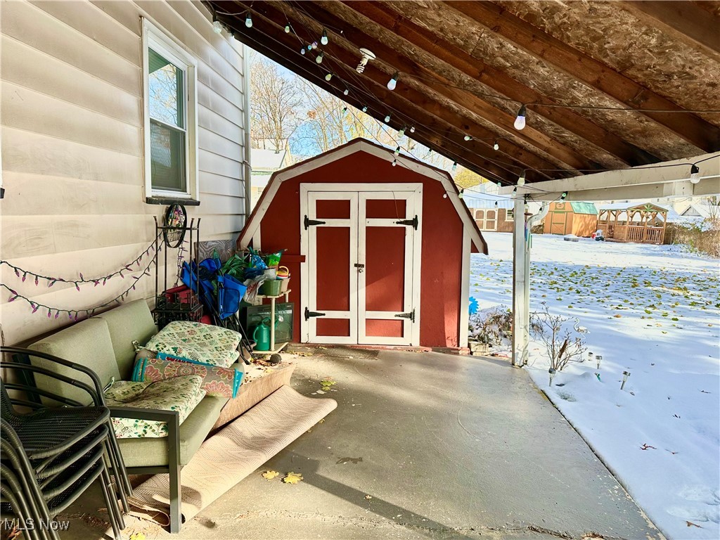 1132 Woodland Avenue NE Warren OH 44483