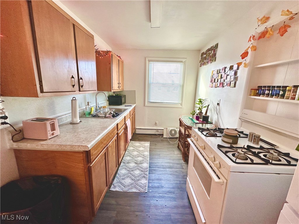 1132 Woodland Avenue NE Warren OH 44483