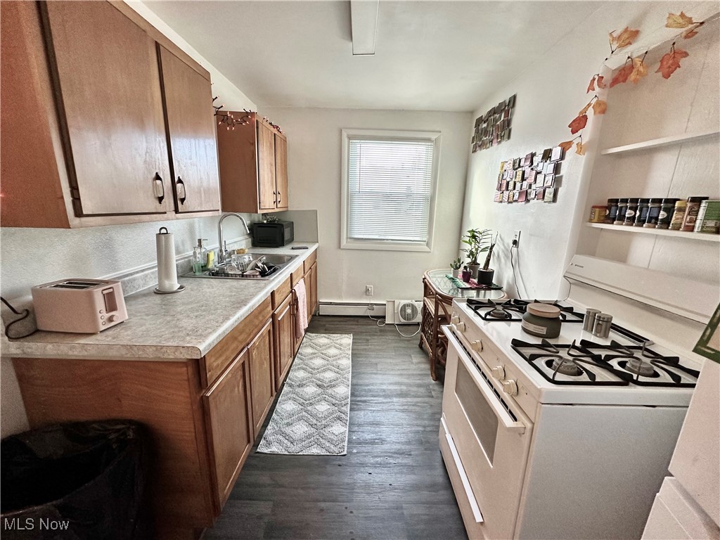 1132 Woodland Avenue NE Warren OH 44483