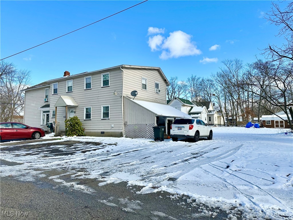 1132 Woodland Avenue NE Warren OH 44483