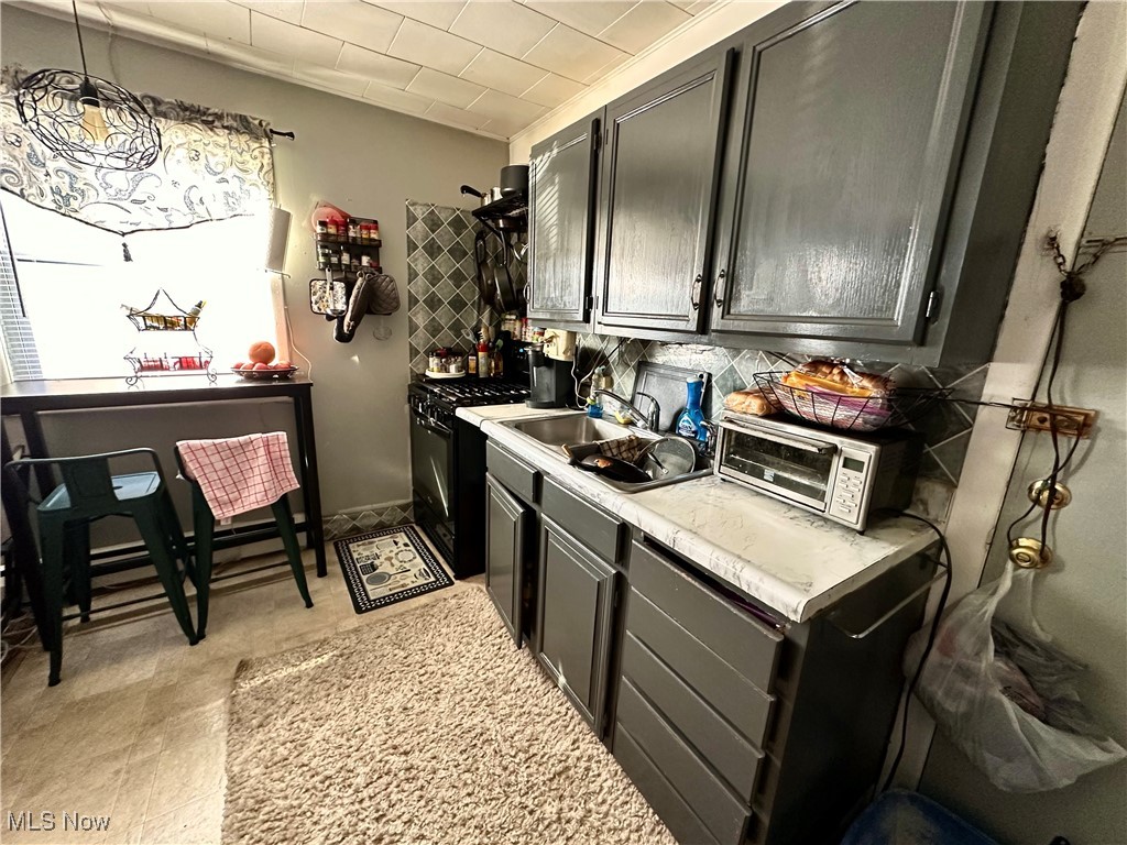 1132 Woodland Avenue NE Warren OH 44483