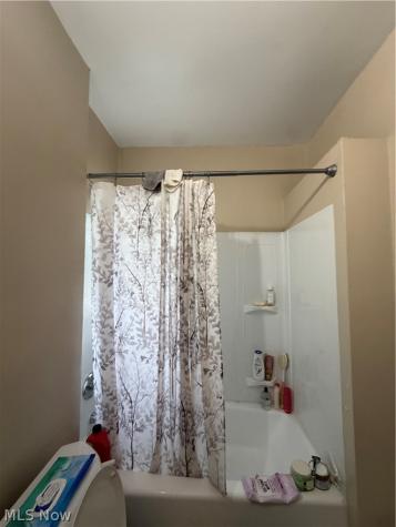 3217 Sycamore Road Cleveland Heights OH 44118