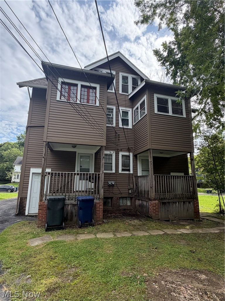 3217 Sycamore Road Cleveland Heights OH 44118