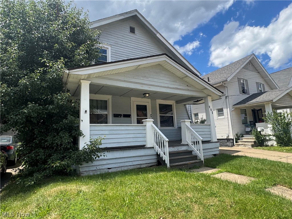 902 Columbia Avenue Akron OH 44310