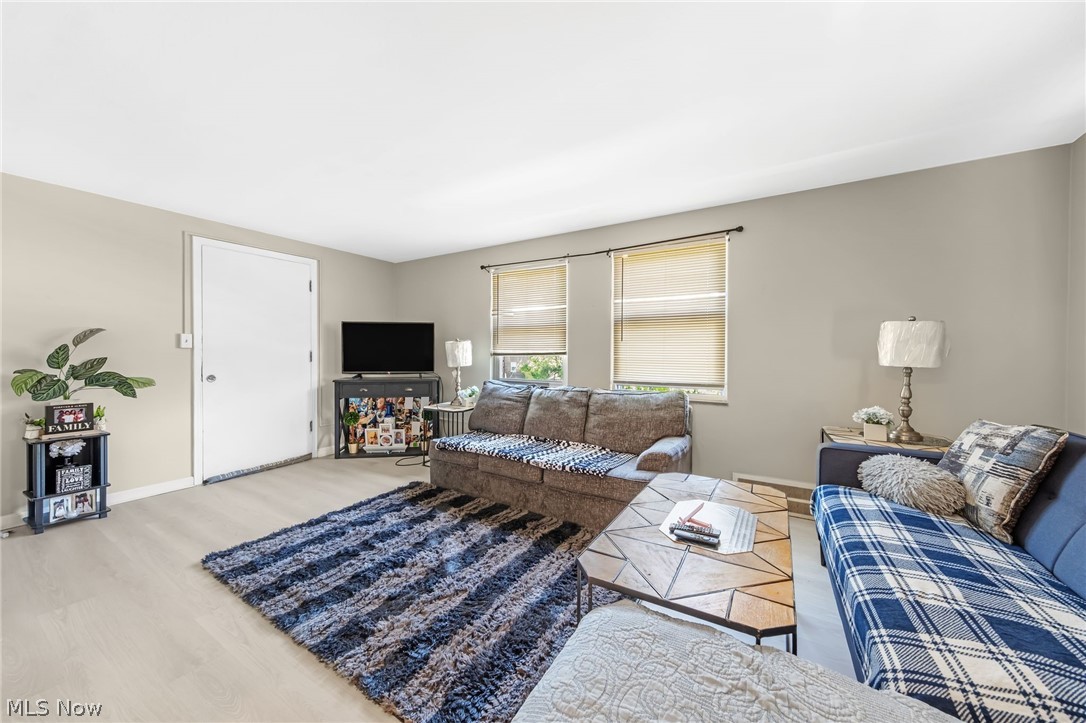 414 E 222nd Street Euclid OH 44123