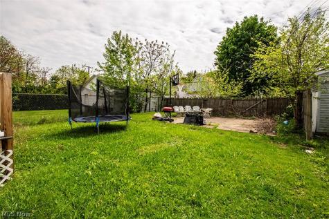 4205 Trowbridge Avenue Cleveland OH 44109