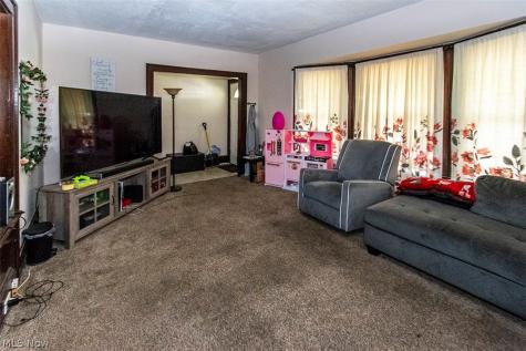 4205 Trowbridge Avenue Cleveland OH 44109