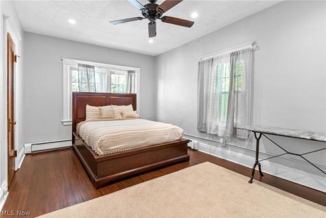 12404 Larchmere Boulevard Cleveland OH 44120
