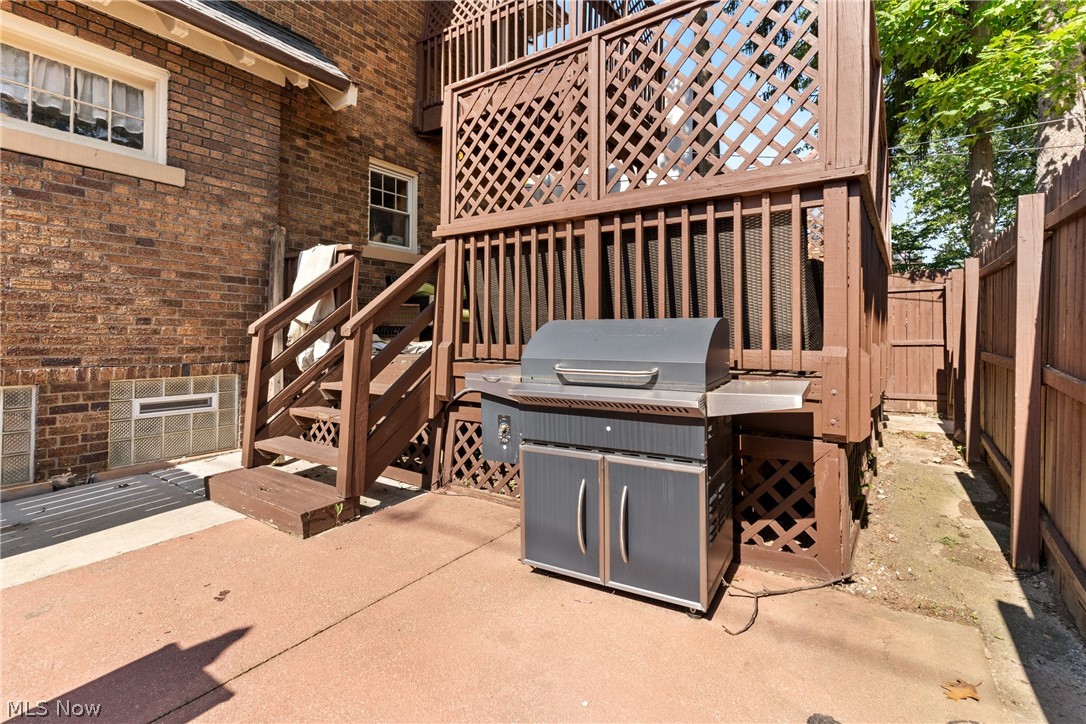 12404 Larchmere Boulevard Cleveland OH 44120
