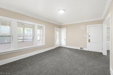 882 E 131st Street Cleveland OH 44108