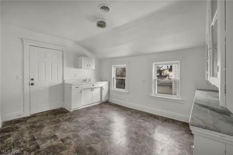 3134 W 88th Street Cleveland OH 44102