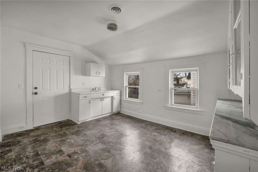 3134 W 88th Street Cleveland OH 44102