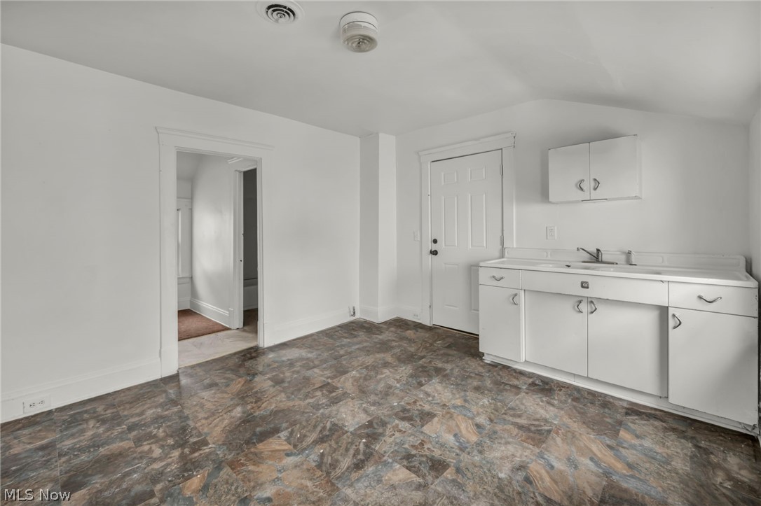 3134 W 88th Street Cleveland OH 44102