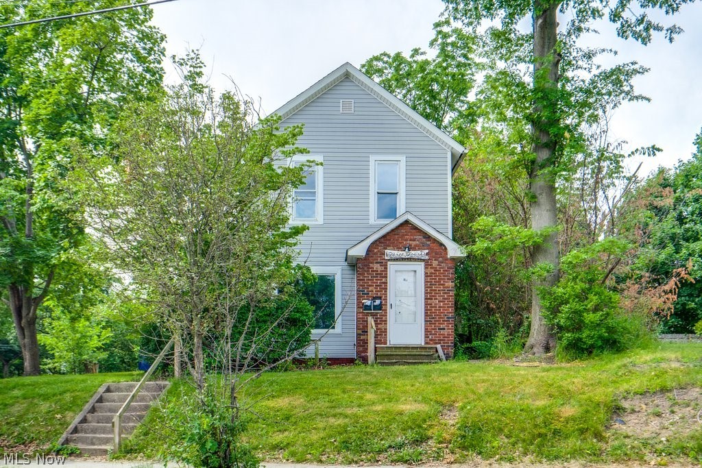 340 Crosby Street Akron OH 44303