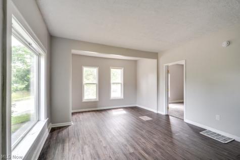 340 Crosby Street Akron OH 44303