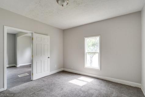 340 Crosby Street Akron OH 44303