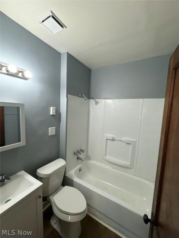 14131 Sylvia Avenue Cleveland OH 44110