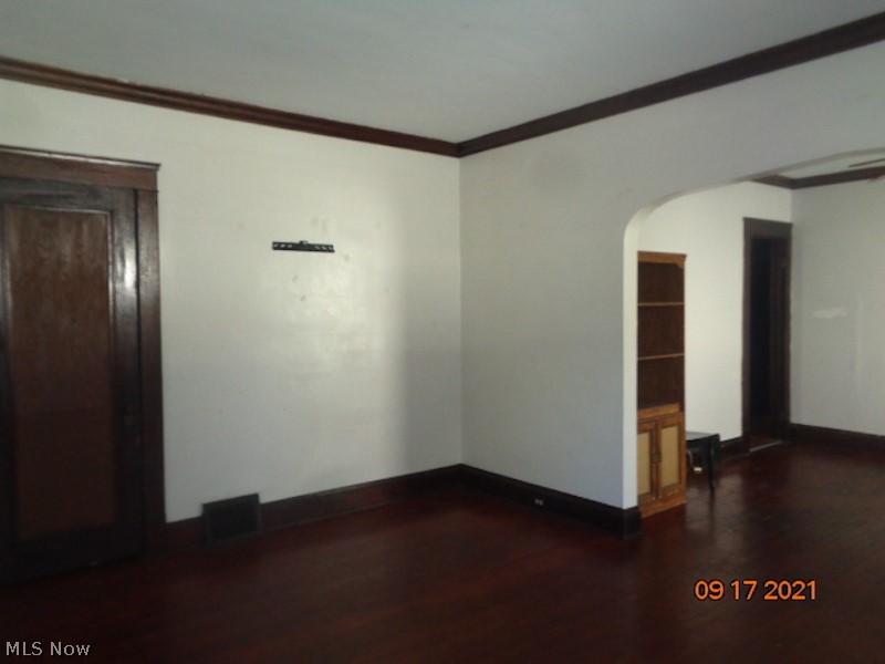 3282 W 94th Street Cleveland OH 44102