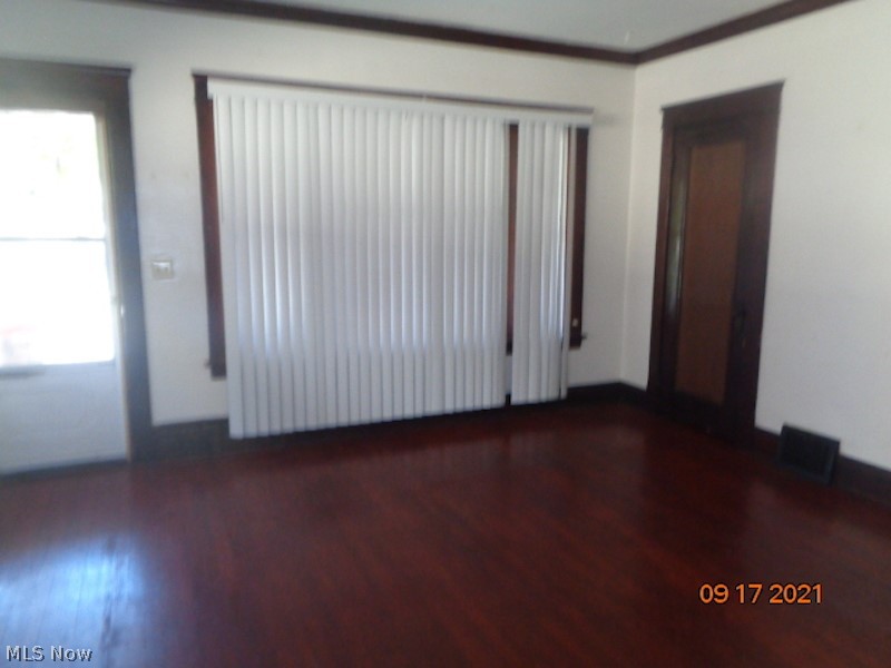 3282 W 94th Street Cleveland OH 44102