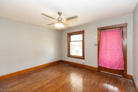 2700 Montclair Avenue Cleveland OH 44109