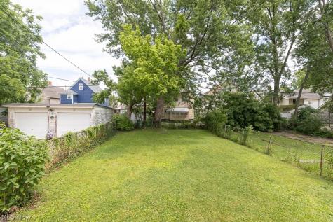 2700 Montclair Avenue Cleveland OH 44109