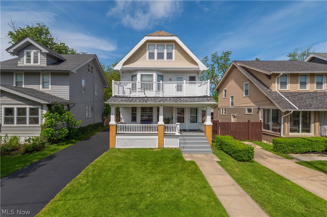 1296 Cook Avenue Lakewood OH 44107