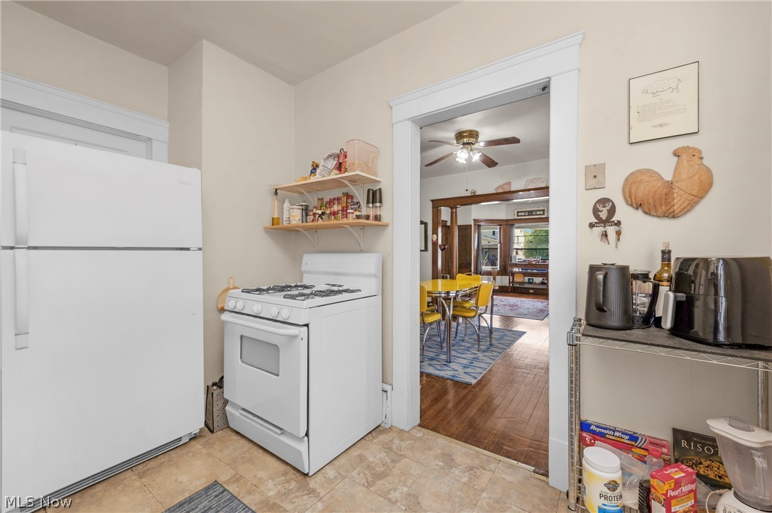 1296 Cook Avenue Lakewood OH 44107