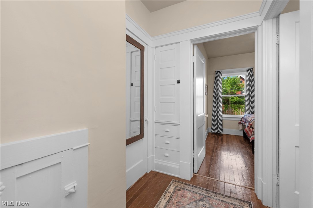 1296 Cook Avenue Lakewood OH 44107