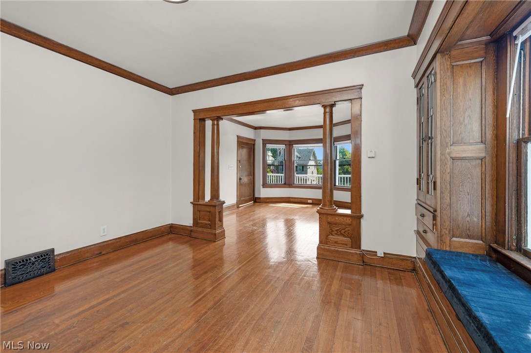 1296 Cook Avenue Lakewood OH 44107