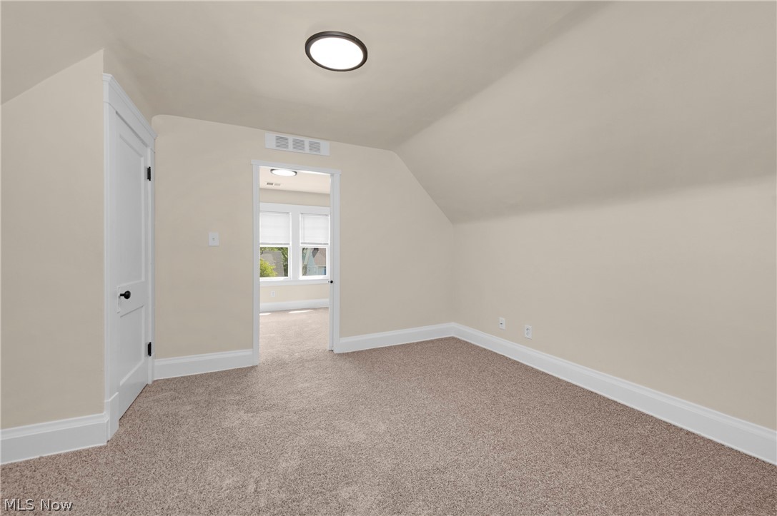1296 Cook Avenue Lakewood OH 44107