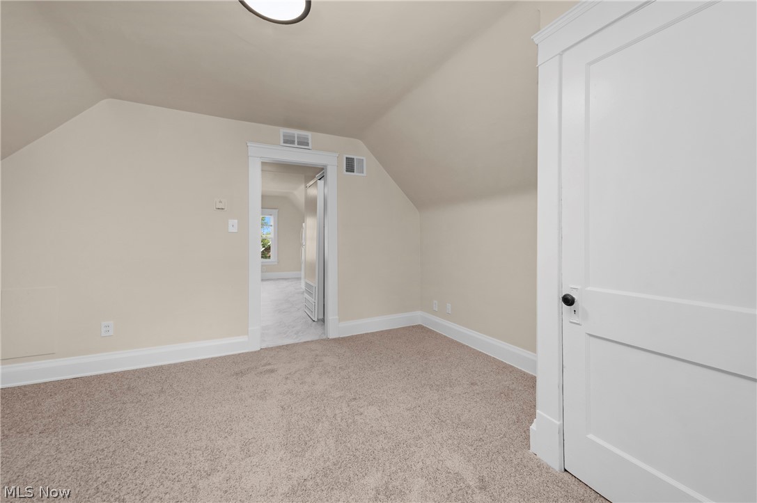 1296 Cook Avenue Lakewood OH 44107