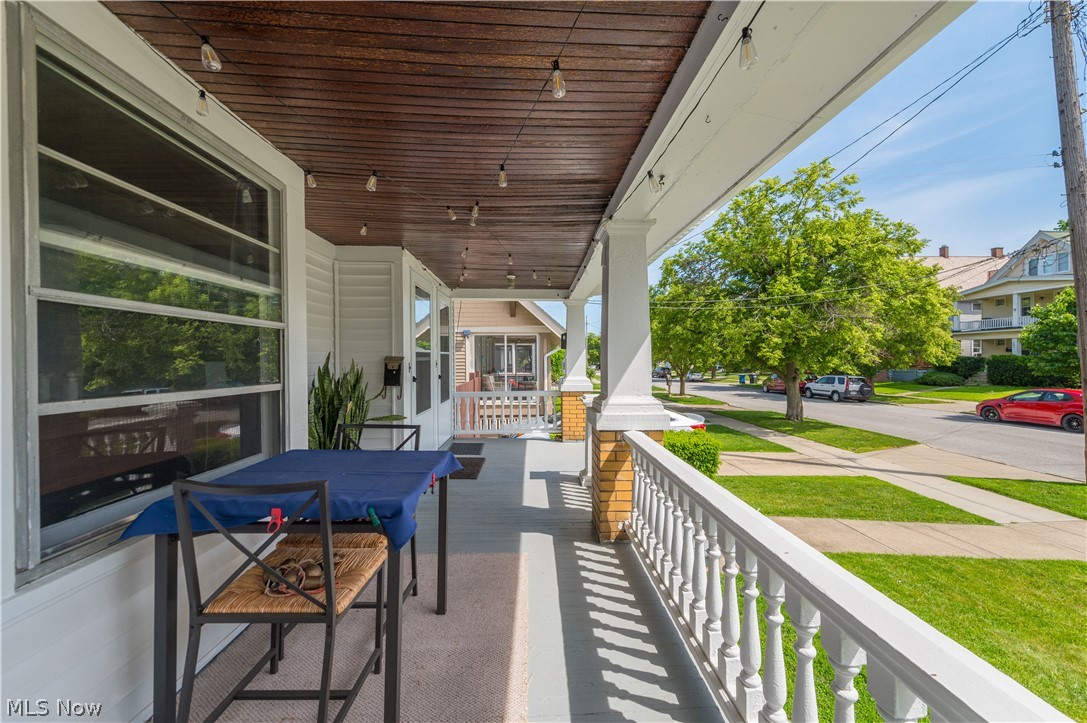 1296 Cook Avenue Lakewood OH 44107