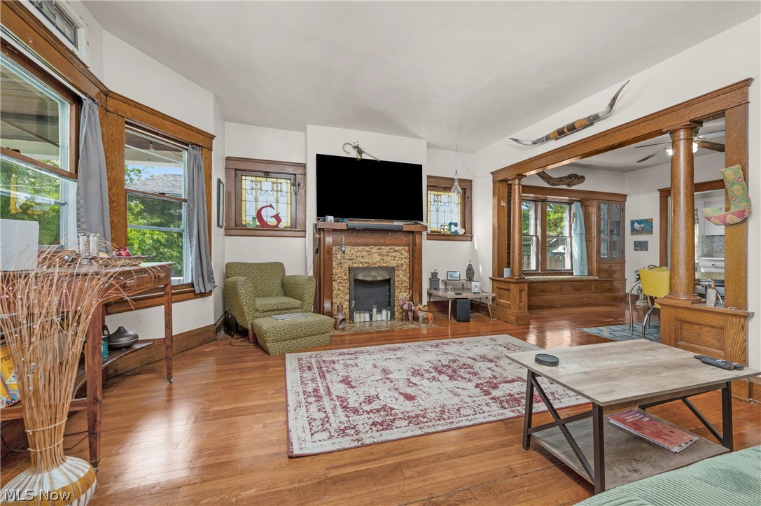 1296 Cook Avenue Lakewood OH 44107