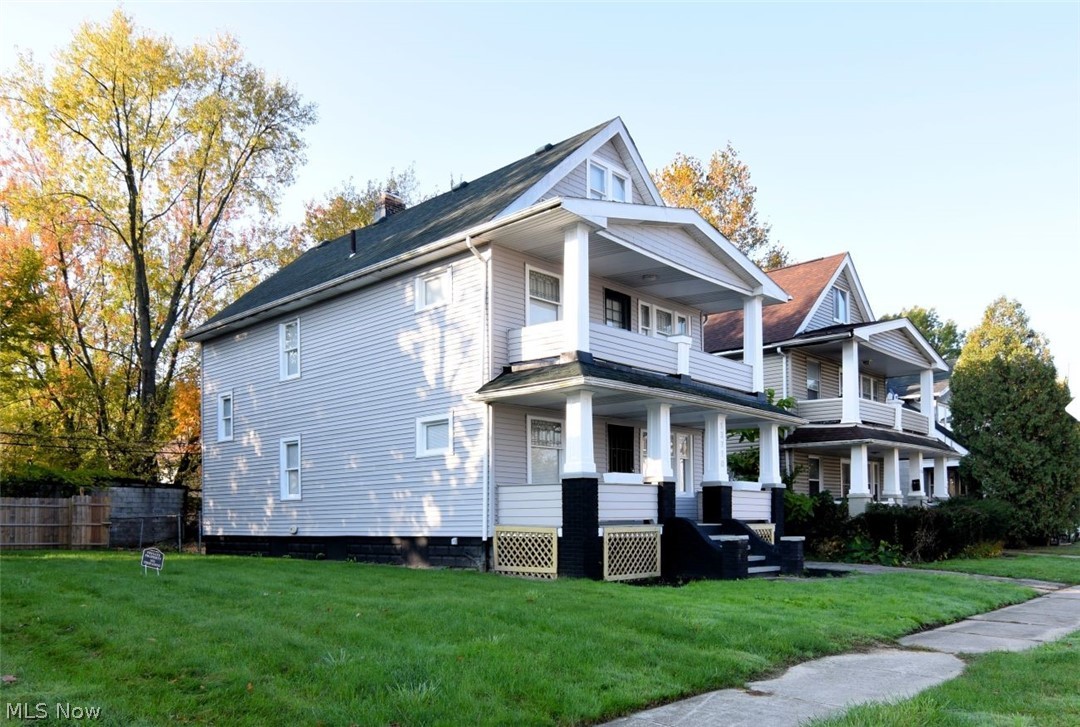 13710 Benwood Avenue Cleveland OH 44105